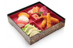 MB6 3 raviolis japonais, 3 tempura crevette, 3 sushi saumon, 6 sashimi (saumon et thon)