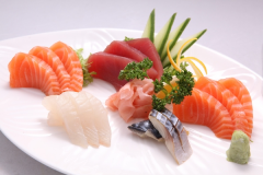 MS3 21 pièces sashimi assortiment (saumon , thon , daurade, maquereau)
